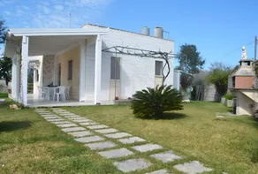 Maison de vacances avec barbecue et jardin - Image 3