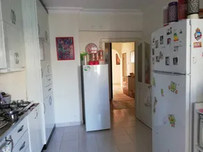 Dedicated room with garden & pool | Beach nearby | Suitable for remote work - Image 3