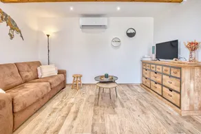 Fully equipped holiday home with terrace, BBQ & garden | Pets are welcome - Image 5