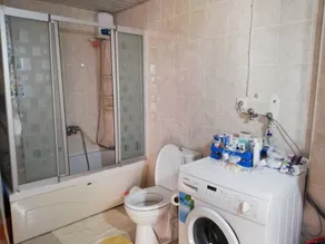 Dedicated room with garden & pool | Beach nearby | Suitable for remote work - Image 4