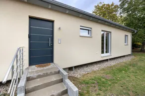 Holiday Home 'Accommodation for Trade Fairs and Leisure' with Private Garden - Image 3