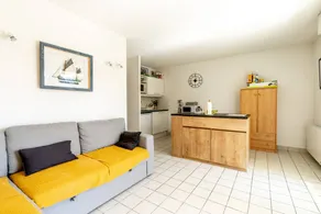 Appartement de vacances avec piscine, jardin et terrasse | Vue jardin - Image 4