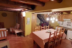 Geräumiges Ferienhaus mit Grill und Terrasse - Image 4