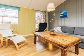 House with terrace & garden - Image 5