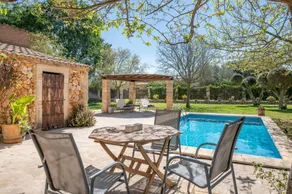 House with garden, terrace & private pool - Image 4