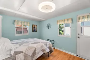 Destiny's Drive 2-bedroom, 1-bath beach home - Image 5