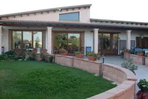 Agriturismo Is Scalas: Camera 8 - Image 4