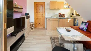 Wonderful holiday apartment with garden | Garden view - Image 5