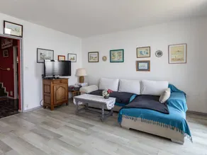 Holiday Home 'Bellevue' with Sea View, Private Terrace and Wi-Fi - Image 5