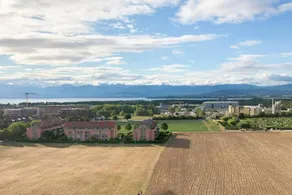 2 BR with lake view close to Geneva & Lausanne - Image 5