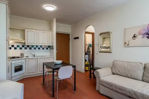 Holiday home with terrace & garden | Next to Lucca Cathedral | City view | Suitable for remote work - Image 3