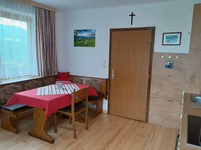 Apartment with garden & BBQ - Image 4