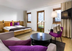 Family-oriented nice flat with heated pool, jacuzzi & terrace | Close to the ski | Pets allowed - Image 4