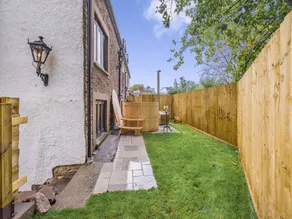 Family-friendly cottage with jacuzzi & garden | River view | Pet-friendly - Image 3