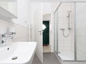 Apartment with garden & barbeque - Image 5