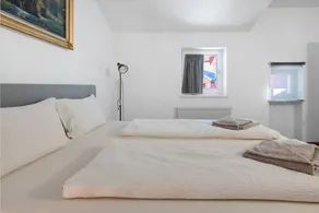 Holiday apartment | City view - Image 4