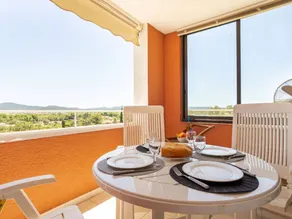 Appartement entièrement équipé avec piscine, jardin et terrasse | Vue mer | Plage à proximité - Image 5
