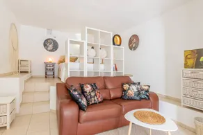 Studio with pool, garden & terrace | Mountain view - Image 5