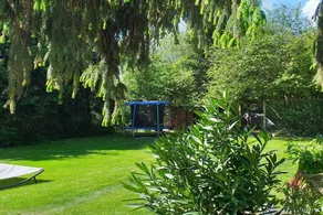 Holiday home with garden, terrace & BBQ - Image 3