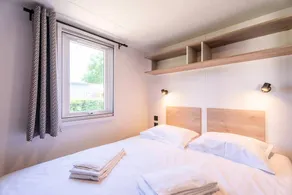 Mobil home avec piscine chauffée, jacuzzi et barbecue | Avec animaux admis - Image 4