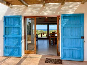 Child-friendly ample house with garden, terrace & private pool | Water view | Perfect for remote work | Pets are welcome - Image 3