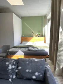 Holiday apartment with sauna & jacuzzi - Image 3