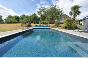 Petite house “La Grande Rivière” with pool, Wi-Fi, and air conditioning - Image 4