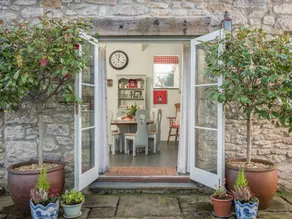 Cottage with garden & barbeque - Image 5
