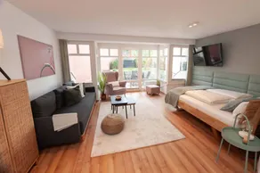 Flat with terrace - Image 3