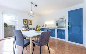 House with private pool, garden & BBQ | Garden view | Pet-friendly - Image 4