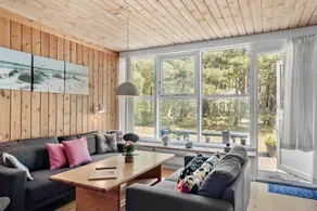 Holiday home with terrace | Close to the beach - Image 3