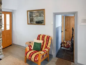 Children-friendly charming cottage | River view - Image 4