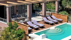 Meravigliosa villa con griglia, terrazza e piscina - Image 3