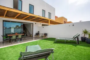 Spacious holiday home with garden, pool & terrace | Sea view | Beach nearby | Good for workation - Image 2