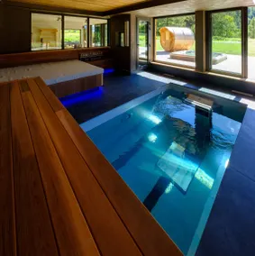 Family-friendly chalet with sauna, private pool & hot tub | Mountain view | Perfect for remote work | Pets are welcome - Image 4