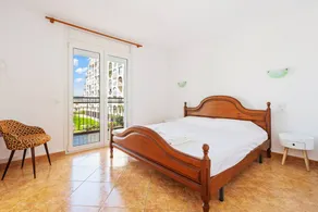 Appartement entièrement équipé avec terrasse | Proche de la plage | Avec animaux bienvenus - Image 2