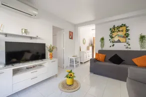 Apartment with terrace, garden & fast internet | Garden view - Image 3