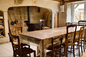 Charming Aubrac Cottage: Mountain View, Wi-Fi, Accessible, Sleeps 12 - Image 2