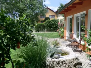 Flat with garden - Image 5