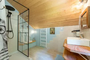 Lovely bed & breakfast with terrace & garden | Garden view - Image 4