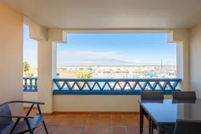 Voll ausgestattetes Apartment mit Terrasse und Pool | Meerblick | Nah am Strand | Perfekt für die Arbeit von Zuhause | Haustierfreundlich - Image 3