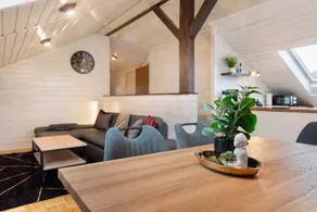 Fully equipped nice flat with BBQ, garden & hot tub | Mountain view - Image 3