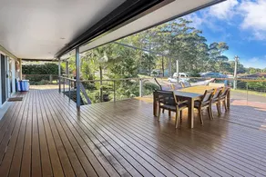 Apartment with terrace & garden | Suitable for remote work - Image 3