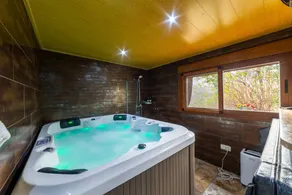 Family-friendly charming house with pool, barbeque & hot tub | Garden view | Good for workation | Pet-friendly - Image 4