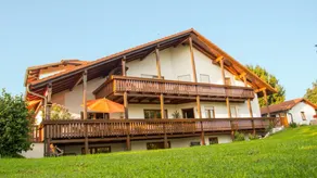 Apartment with garden, sauna & terrace | Garden view - Image 5