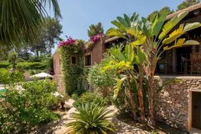 Villa with terrace, garden & barbecue - Image 3