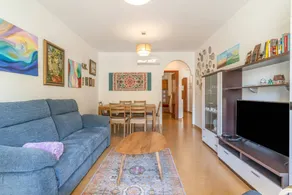 Fully equipped holiday apartment with terrace | Mountain view - Image 2