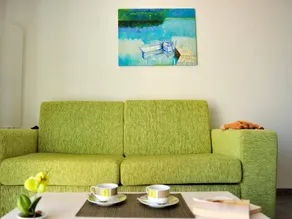 Studio with heated pool - Image 5