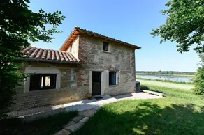 Gite with garden & terrace - Image 2