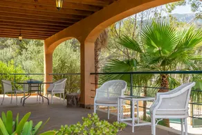 Tente avec terrasse et jardin - Image 2